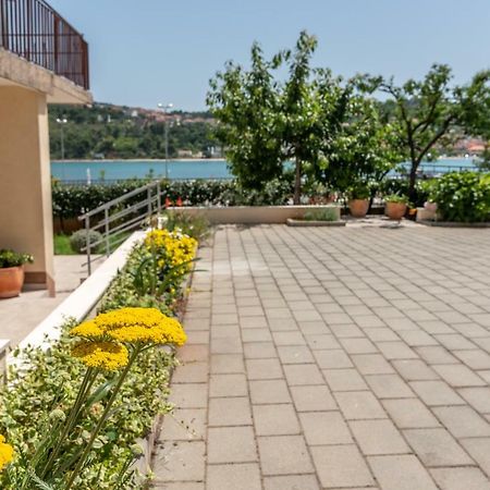 Apartments Flora Trogir Extérieur photo