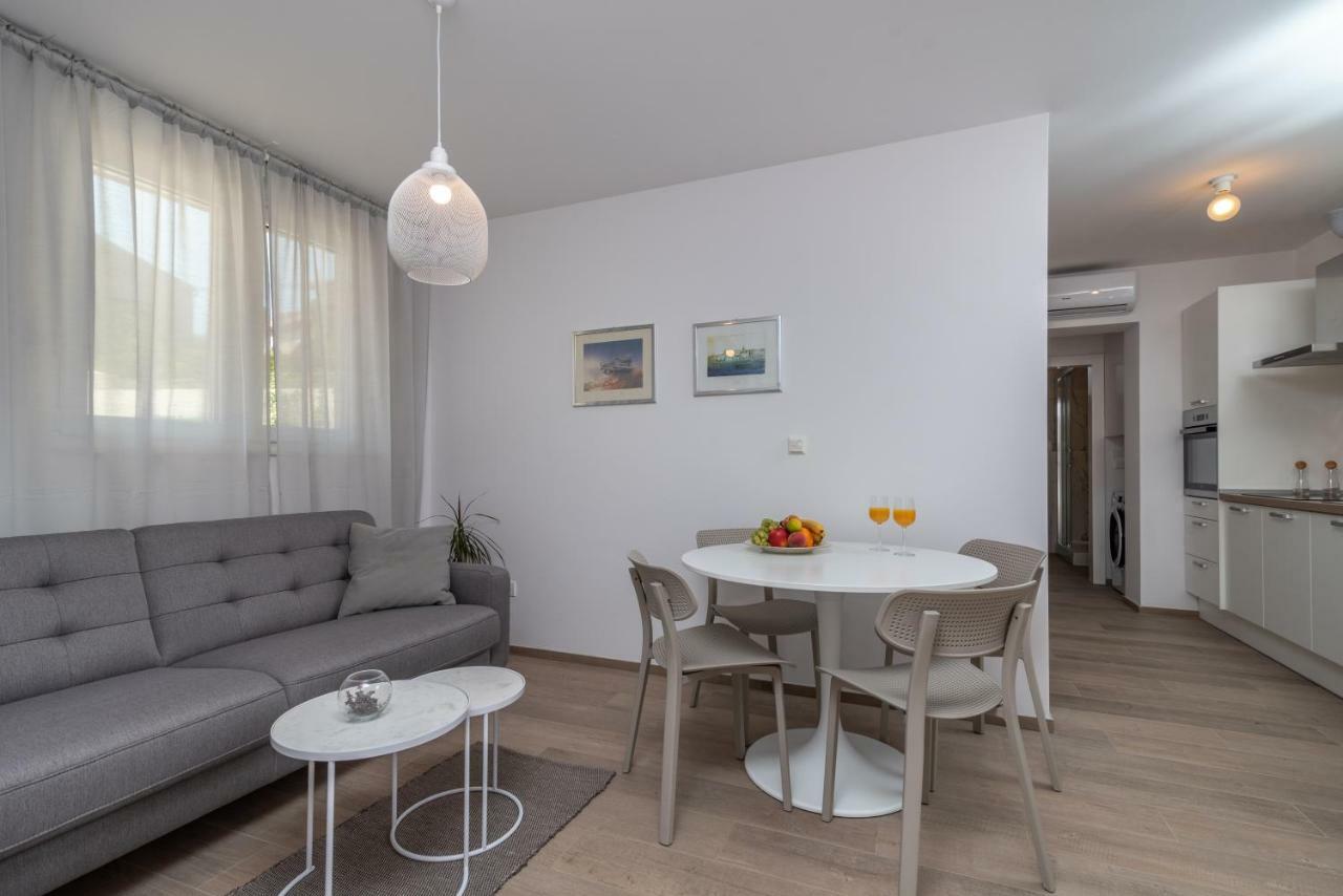 Apartments Flora Trogir Extérieur photo