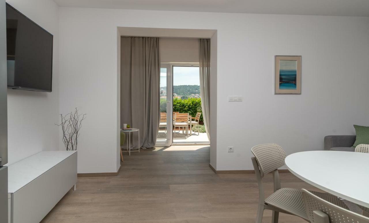 Apartments Flora Trogir Extérieur photo