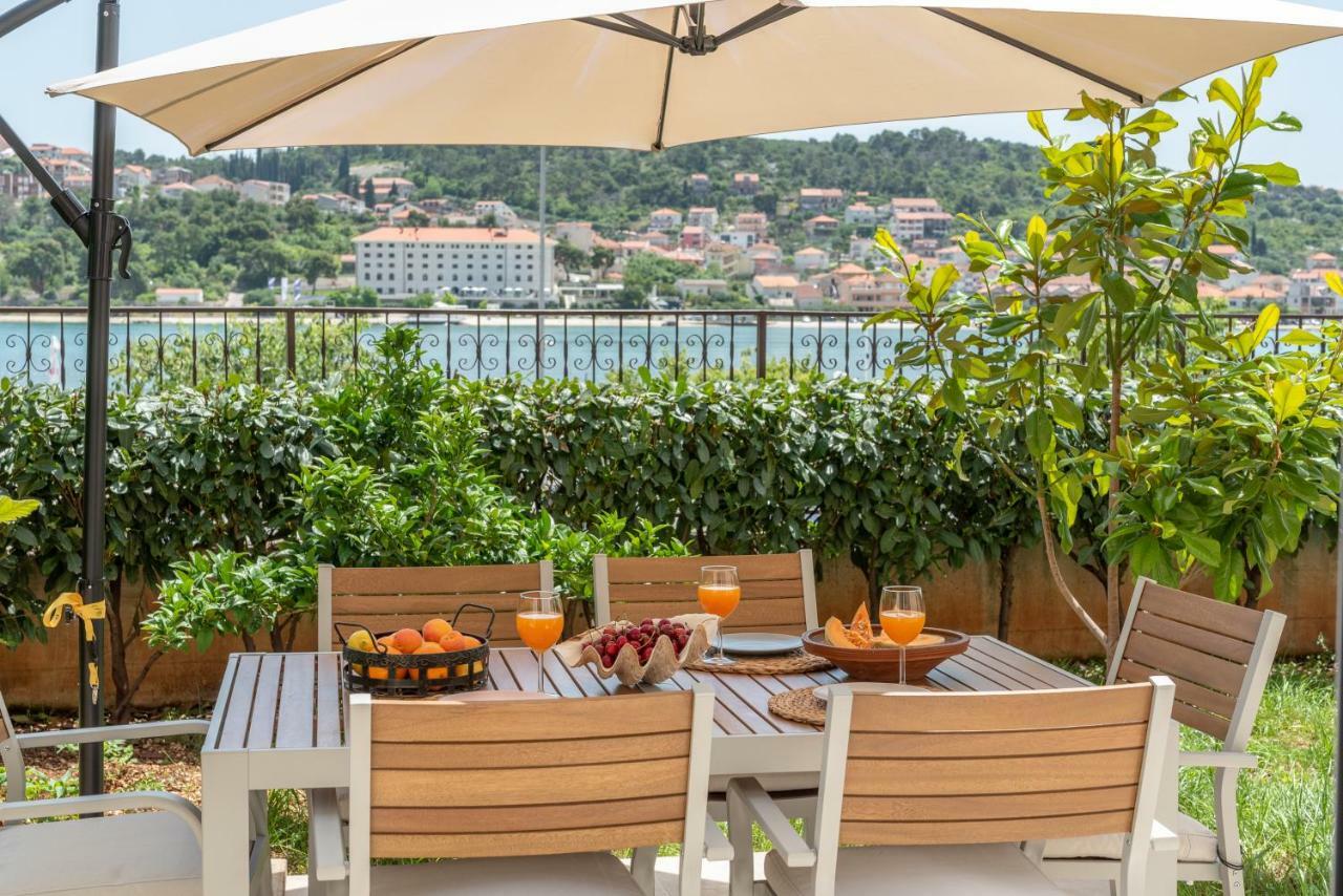 Apartments Flora Trogir Extérieur photo