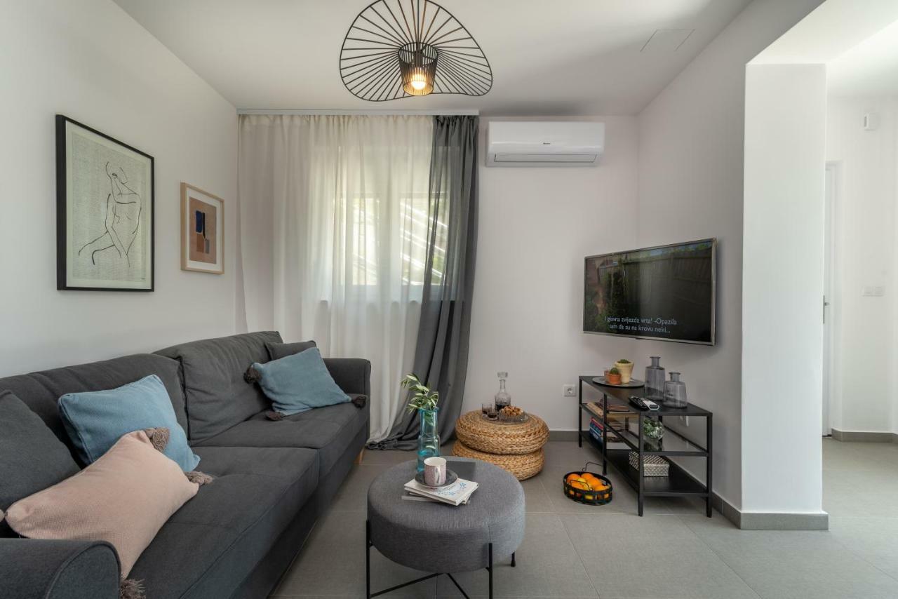 Apartments Flora Trogir Extérieur photo