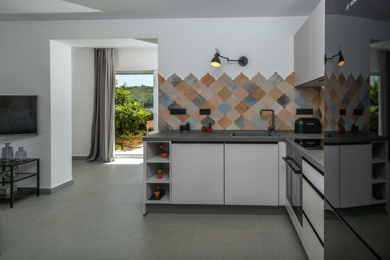 Apartments Flora Trogir Extérieur photo